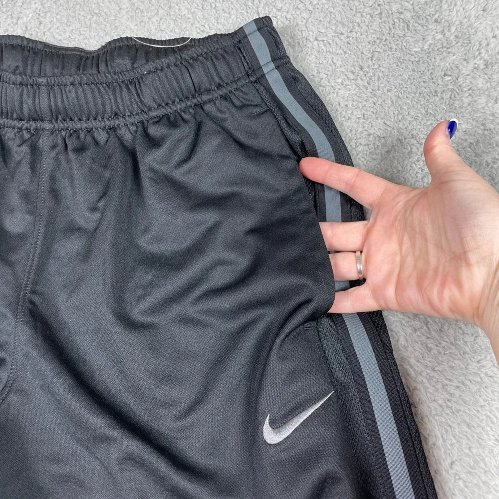 Nike Training Track Pants Mens Medium‎ Black Gray Striped 480238-010 Athletic